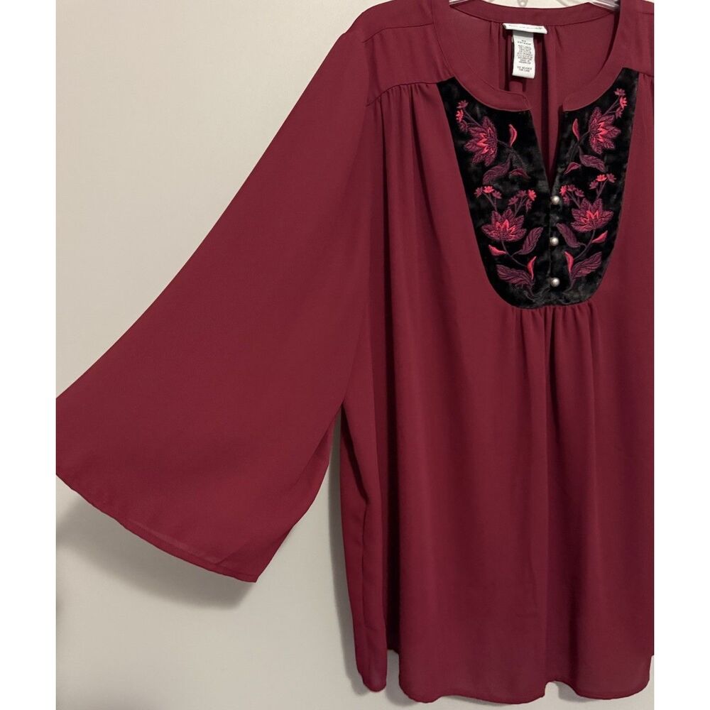 Catherines 2X Blouse Top Floral Velvet Accent Flowy Flared Sleeve Maroon Classic - Picture 4 of 12